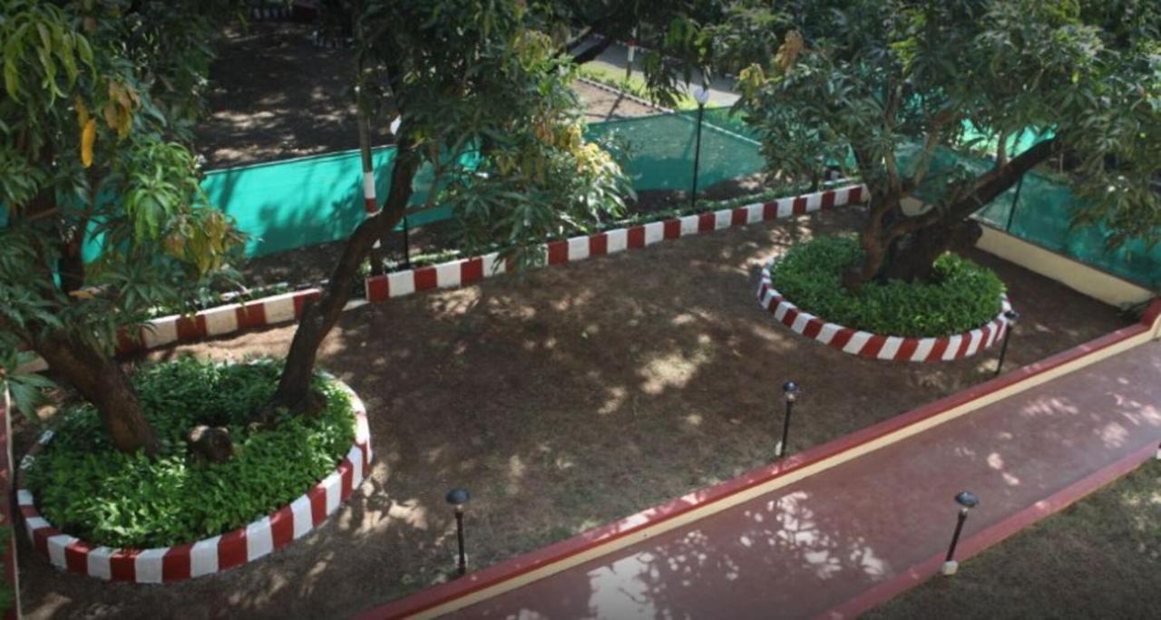 آليباغ Madhuvan Farm Cottage المظهر الخارجي الصورة